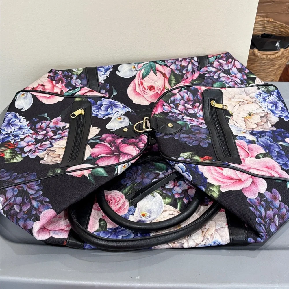 Floral Black Women duffel travel Bag - Picture 7 of 8